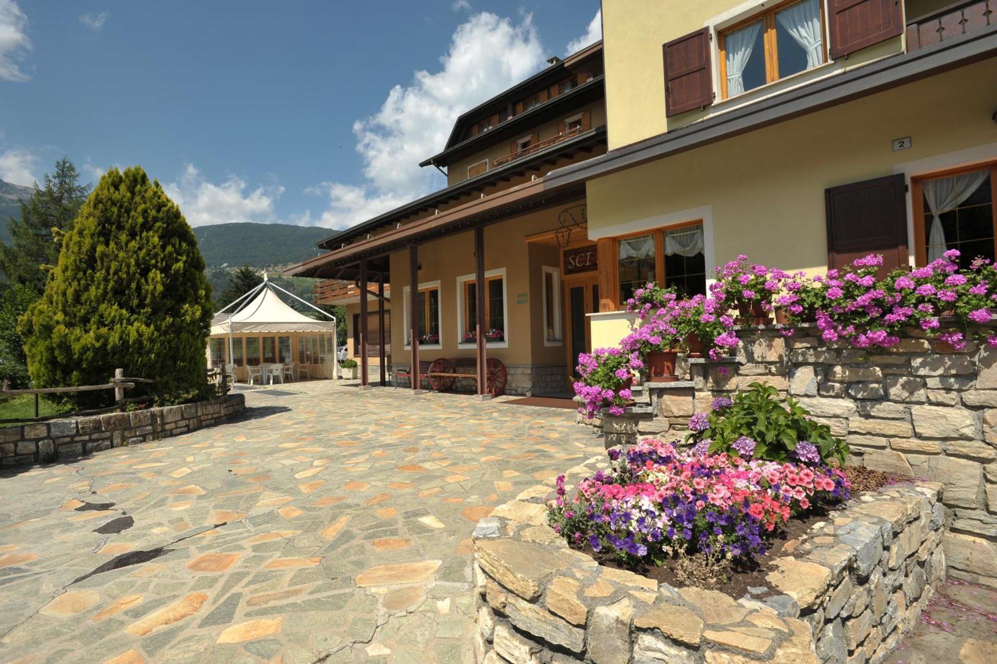 Sci Sport rooms&suites Bormio Zewnętrze zdjęcie